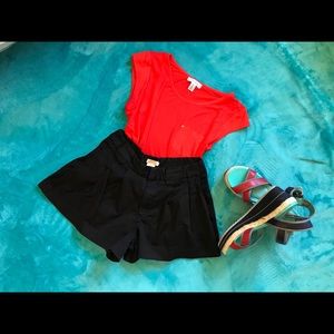 Adorable Anthro. Pins & Needles pleated shorts S